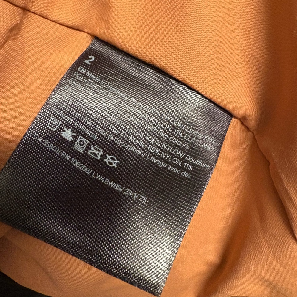 Lululemon Women’s jacket (color clay) - Picture 4 of 4